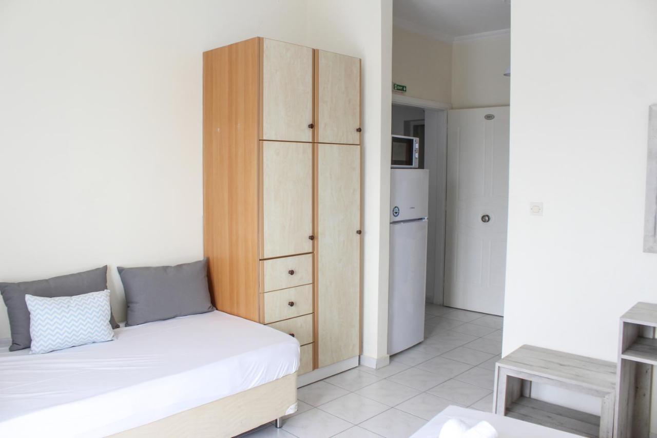 Iason Apartments Loutra Edipsou  Exteriér fotografie